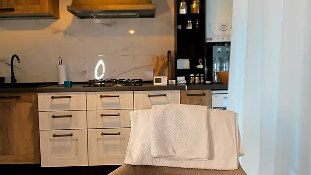 BrianaDiamondXXX online show from December 3, 8:38 am