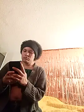 LUNAdeMARTE online show from November 16, 9:09 pm