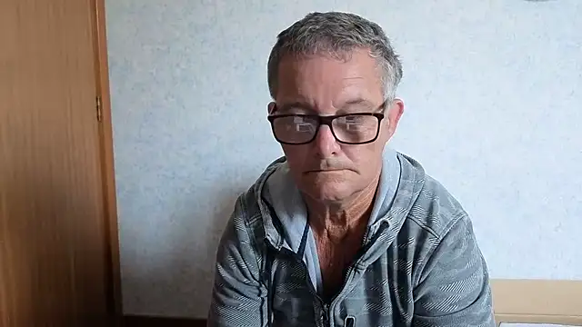 bigballnz online show from November 12, 9:03 pm