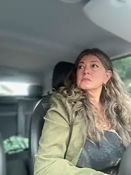 emma tour online show from November 20, 4:07 pm