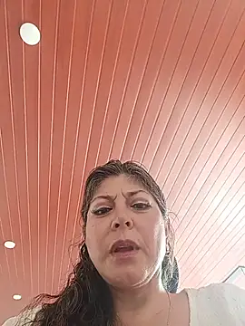 emma tour online show from July 20, 2:41 pm