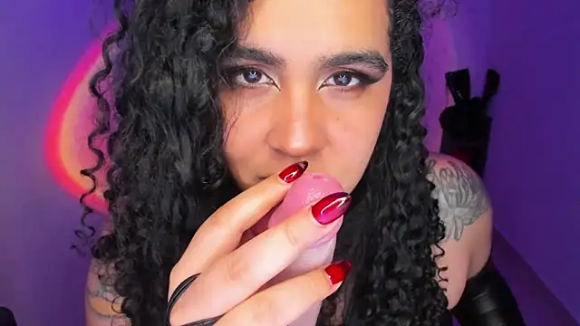 Amber smith20 online show from May 15, 11:23 pm