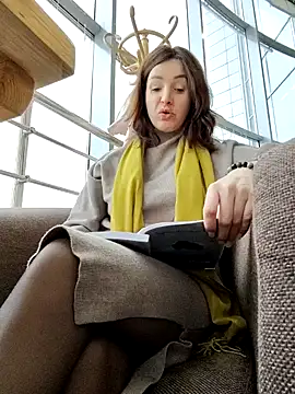 EvaXOAir online show from March 23, 4:05 am