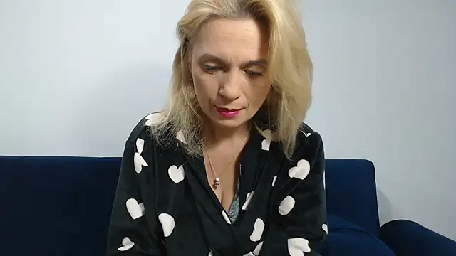 MysticCreature online show from December 16, 4:17 am