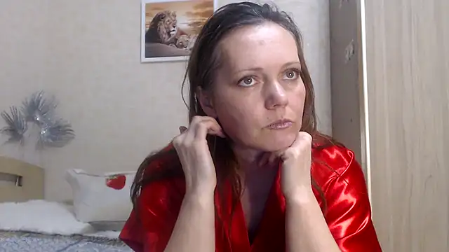 Snapshot of SheLion chatting on December 26, 7:38 pm SheLion online show from December 26, 7:38 pm