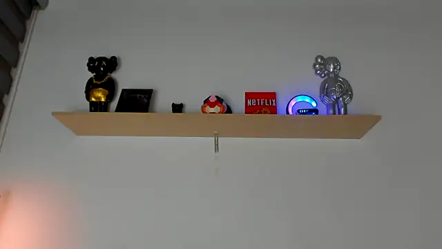 camilo restrepo21 online show from February 9, 8:00 am