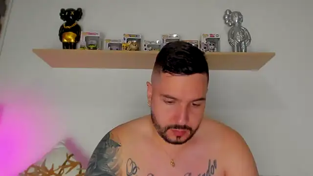 camilo restrepo21 online show from October 23, 2:11 am