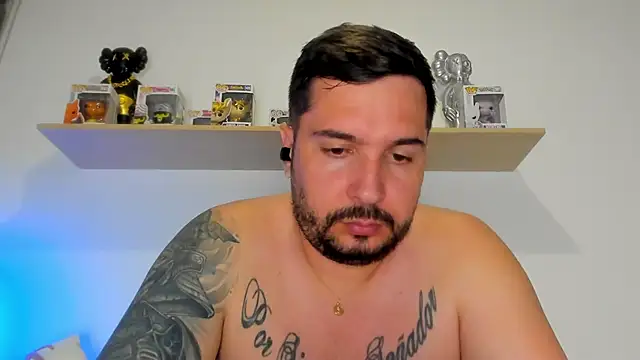 camilo restrepo21 online show from May 7, 2:17 am