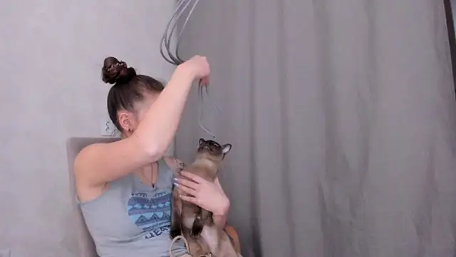 why again me online show from February 10, 7:28 pm