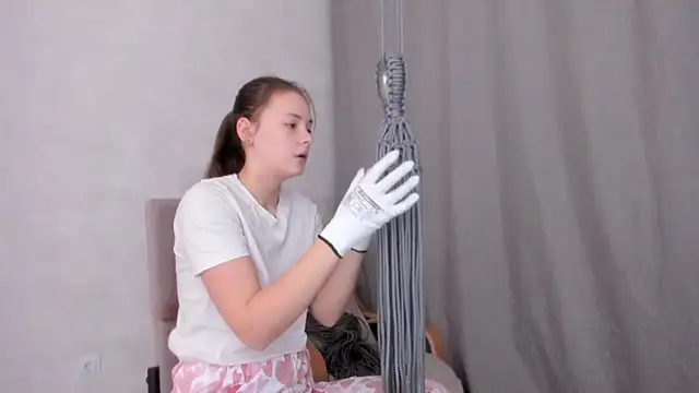 why again me online show from February 13, 8:45 pm