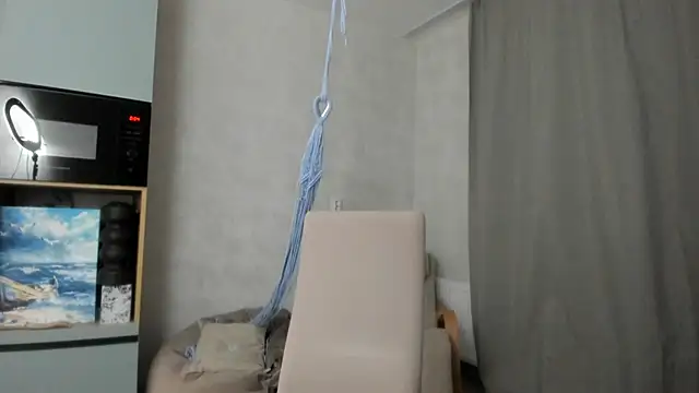 why again me online show from November 7, 9:04 pm