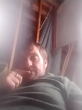 N8daMac online show from February 7, 2:37 pm