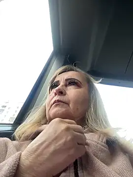 Irina2909xh online show from March 18, 2:37 pm