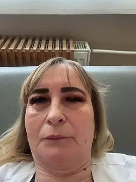 Irina2909xh online show from March 19, 11:39 am