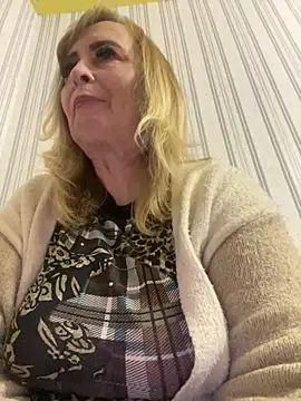 Irina2909xh online show from January 11, 8:25 pm