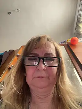 Snapshot of Irina2909@xh chatting on February 7, 10:08 am Irina2909xh online show from February 7, 10:08 am