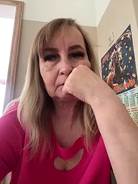 Snapshot of Irina2909@xh chatting on February 13, 11:50 am Irina2909xh online show from February 13, 11:50 am