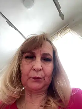 Snapshot of Irina2909@xh chatting on February 20, 12:16 pm Irina2909xh online show from February 20, 12:16 pm