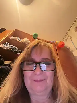 Snapshot of Irina2909@xh chatting on February 21, 12:22 am Irina2909xh online show from February 21, 12:22 am