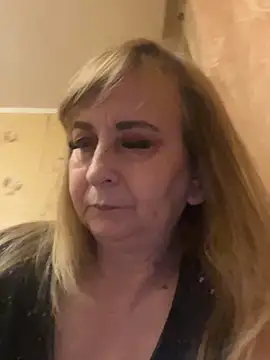 Snapshot of Irina2909@xh chatting on March 20, 1:43 am Irina2909xh online show from March 20, 1:43 am