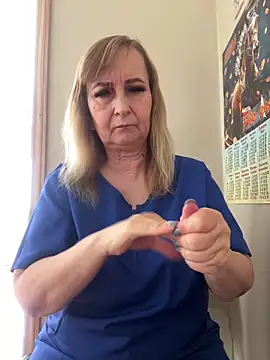 Snapshot of Irina2909@xh chatting on April 8, 10:26 am Irina2909xh online show from April 8, 10:26 am