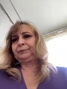 Snapshot of Irina2909@xh chatting on April 16, 11:44 am Irina2909xh online show from April 16, 11:44 am