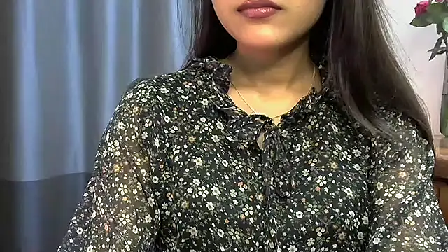 Snapshot of selen_5 chatting on January 21, 7:28 pm selen 5 online show from January 21, 7:28 pm