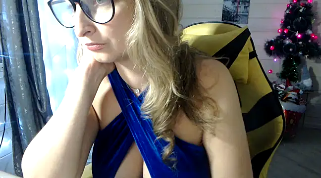 Snapshot of RubiLakros chatting on January 15, 8:05 pm RubiLakros online show from January 15, 8:05 pm