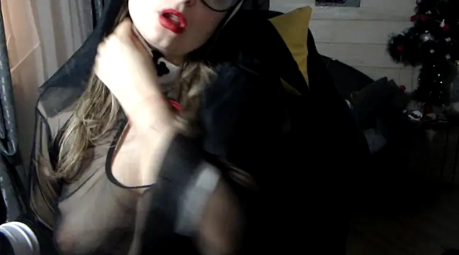 Snapshot of RubiLakros chatting on February 3, 7:31 pm RubiLakros online show from February 3, 7:31 pm