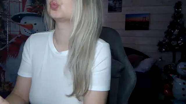 RubiLakros online show from January 13, 9:03 am