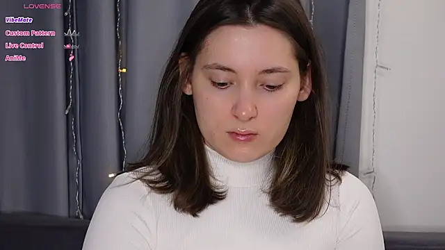 BeckyMartens online show from October 22, 12:33 am