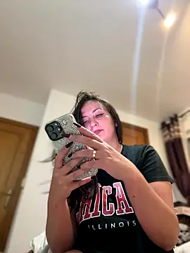 Snapshot of itsCassie chatting on October 27, 5:50 pm itsCassie online show from October 27, 5:50 pm