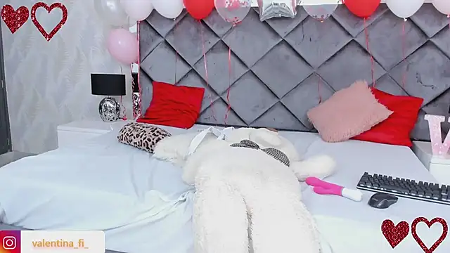 valentina fi online show from February 12, 3:16 pm