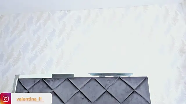 valentina fi online show from March 12, 6:22 pm