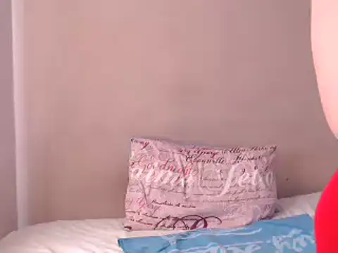 Lustfuleyez online show from February 14, 9:34 am