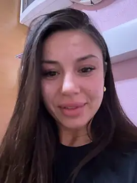 Snapshot of AmiraRosse chatting on February 28, 6:10 am AmiraRosse online show from February 28, 6:10 am