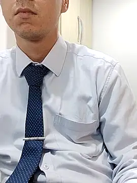 Snapshot of Business_dickkk chatting on March 12, 7:28 pm Business dickkk online show from March 12, 7:28 pm