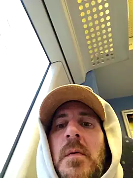 verylargecock online show from November 7, 12:05 pm