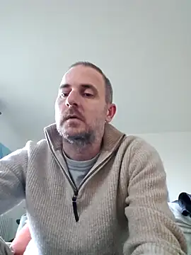 Snapshot of verylargecock chatting on February 14, 4:48 pm verylargecock online show from February 14, 4:48 pm