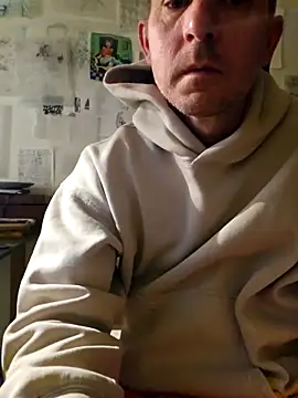 Snapshot of verylargecock chatting on February 18, 5:31 pm verylargecock online show from February 18, 5:31 pm