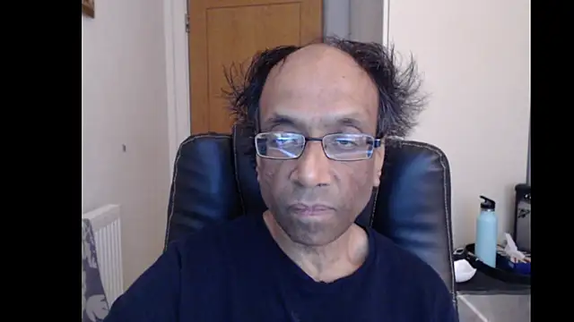 rauncher1 online show from June 4, 8:20 am