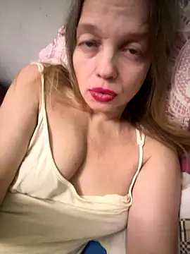 Snapshot of Susanel chatting on October 25, 10:59 pm Susanel online show from October 25, 10:59 pm