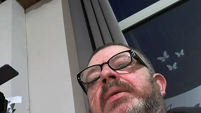 neegrr online show from January 13, 7:02 am