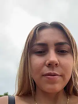 Brittanyrosexx online show from December 7, 2:02 pm