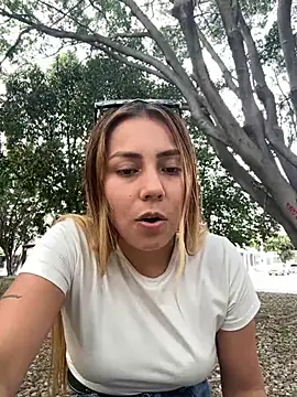 Brittanyrosexx online show from March 11, 9:15 pm