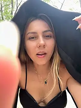 Brittanyrosexx online show from March 14, 7:12 pm