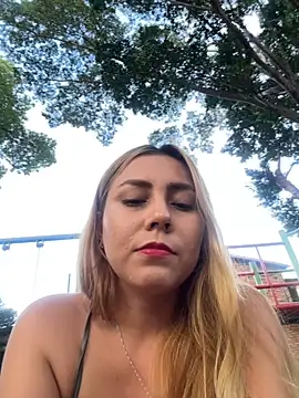 Brittanyrosexx online show from October 15, 9:37 pm