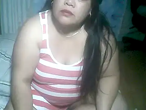 Snapshot of cutechubbyasian chatting on February 10, 2:16 pm cutechubbyasian online show from February 10, 2:16 pm