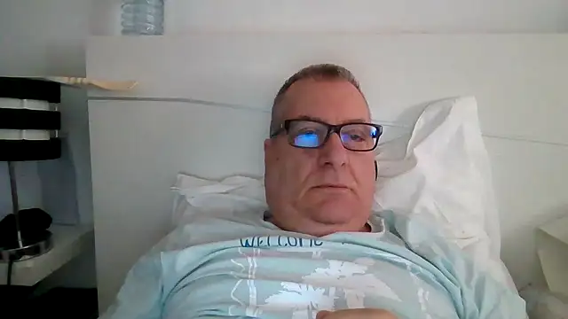 vergatugablogspot online show from April 22, 10:50 am