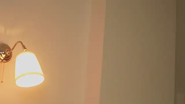 YaaraCollins online show from February 8, 10:29 pm